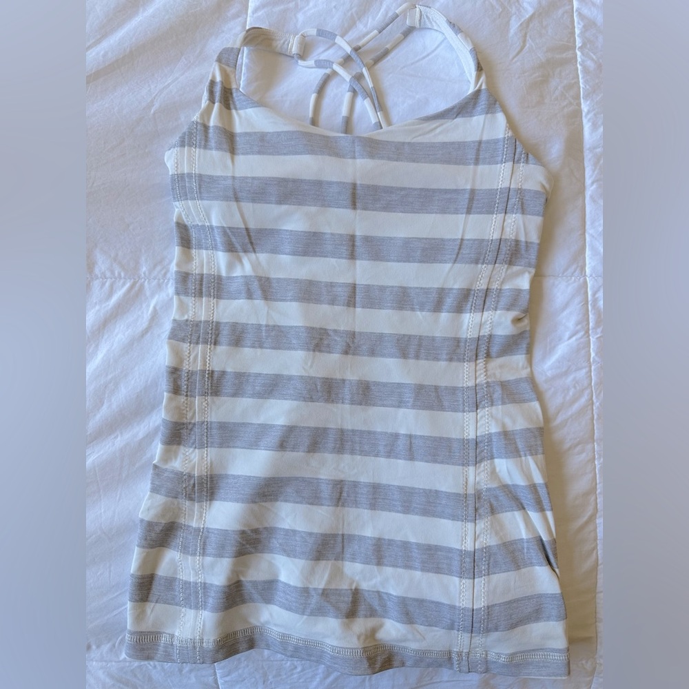Lululemon tank top used excellent condition